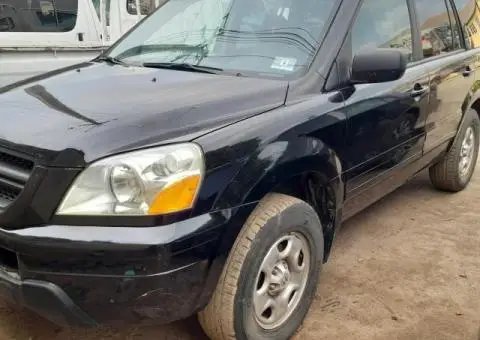 Used 2005 Honda Pilot - 2/5