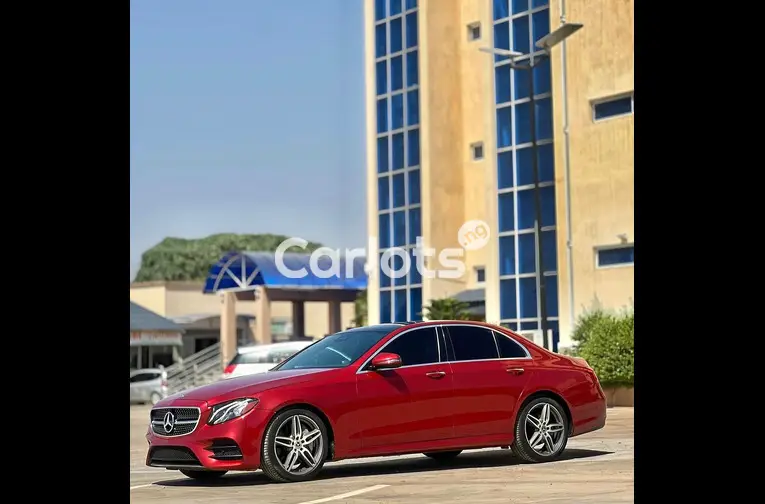 FOREIGN USED 2017 MERCEDES BENZ E300 - 2/5