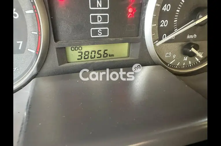 foreign used 2016 Toyota Land cruiser V6 for sale in Abuja, FCT - photo 4 of 5