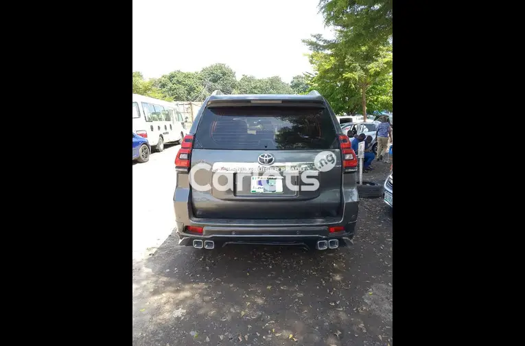 Registered 2020 V4 Toyota Land Cruiser Prado for sale in Abuja, FCT - photo 5 of 5