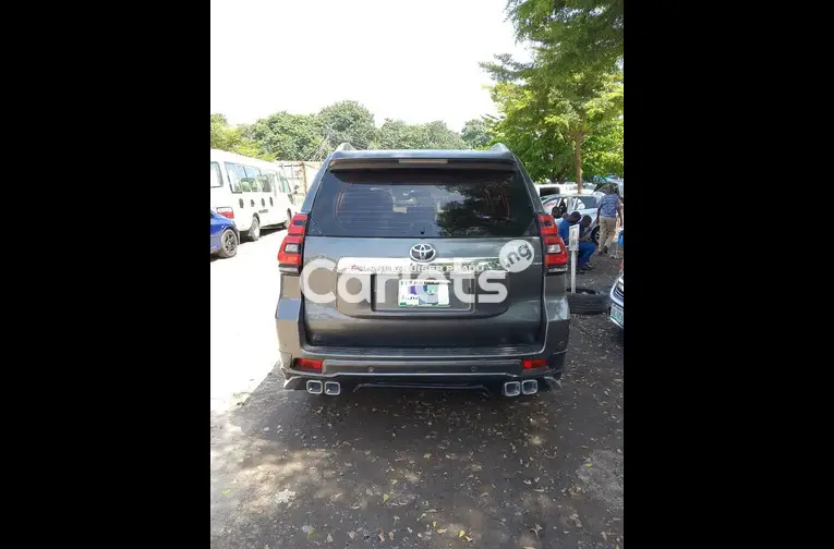 Registered 2020 V4 Toyota Land Cruiser Prado - 5/5