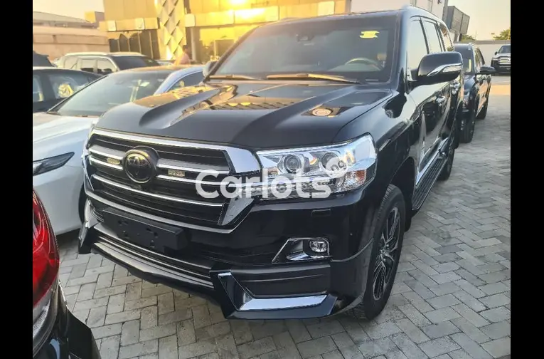 Brand New 2021 bullet proof  Toyota Land cruiser