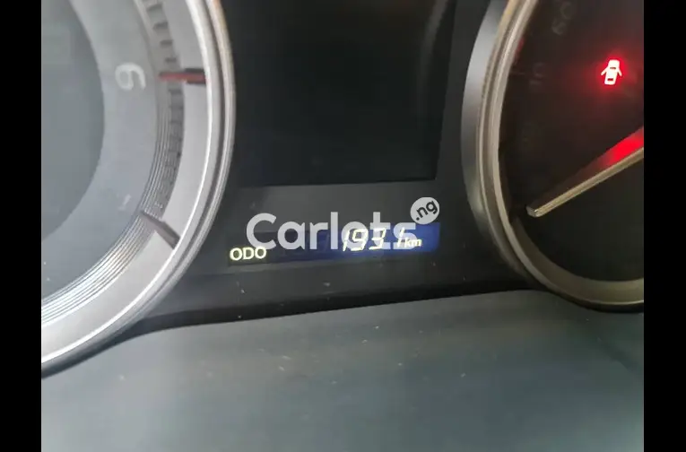 Brand New 2021 bullet proof  Toyota Land cruiser for sale in Abuja, FCT - photo 4 of 5