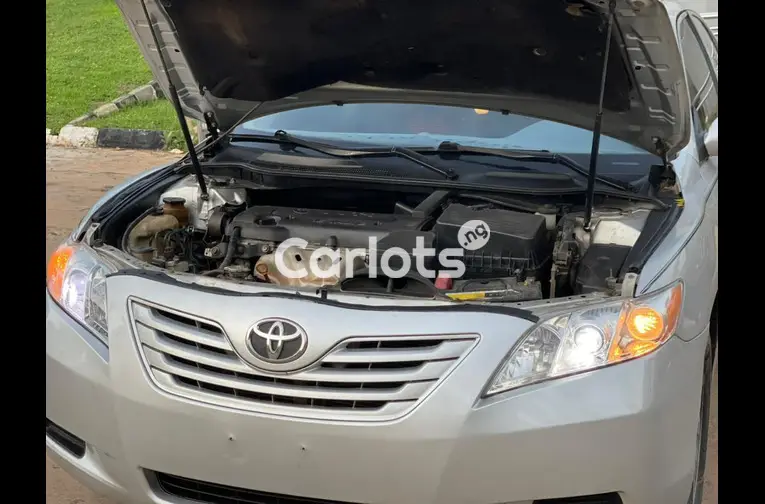 REGISTERED TOYOTA CAMRY XLE