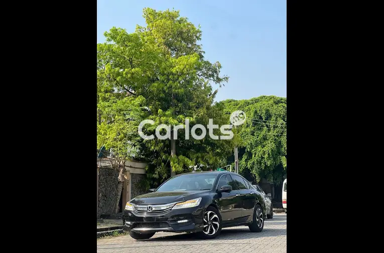 Pre-Owned 2013 Facelift to 2017 Honda Accord - 1/5