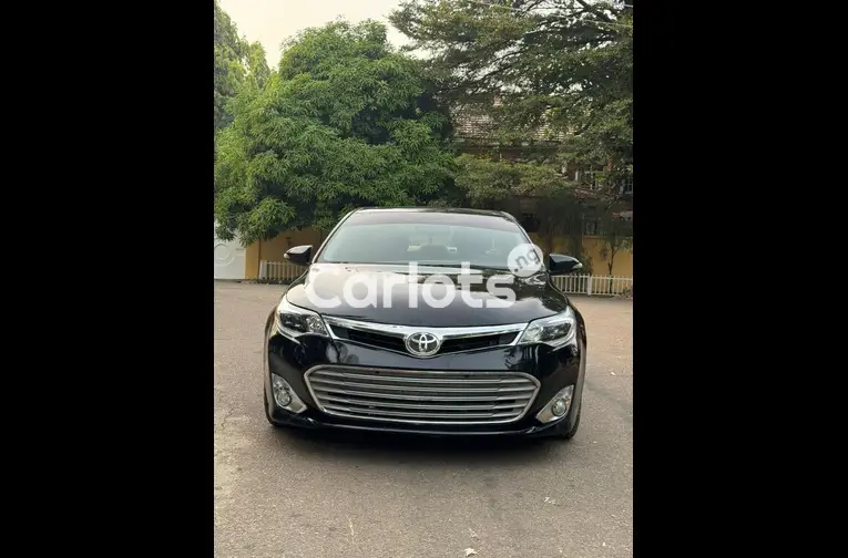 2013 TOYOTA AVALON LIMITED - 1/5