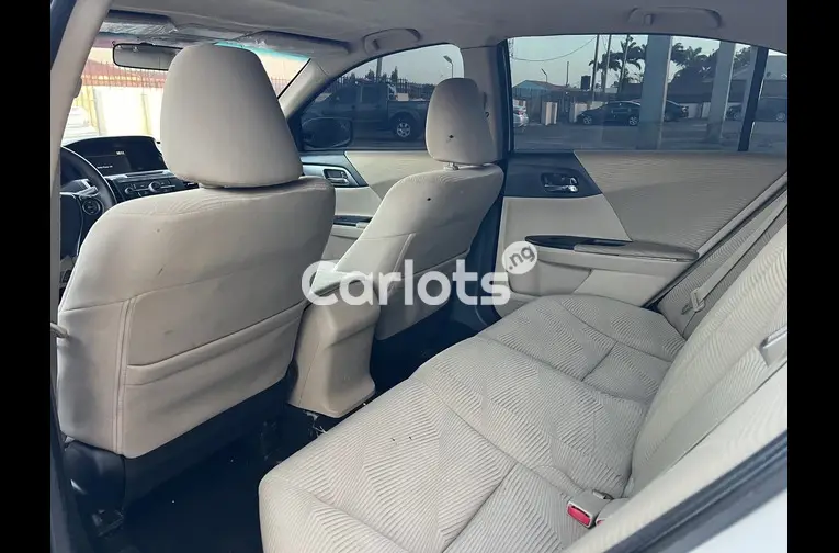 SUPER CLEAN 2015 HONDA ACCORD for sale in Kaduna, Kaduna - photo 4 of 5
