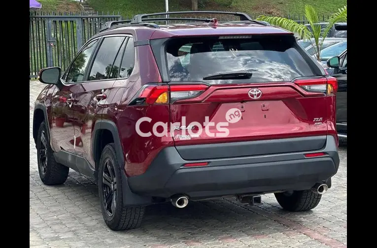 2022 Toyota Rav4 - 5/5