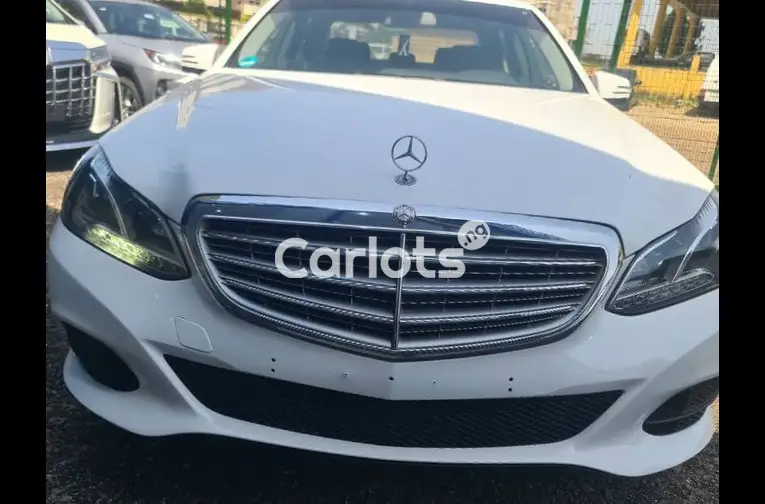 Foreign used 2015 Mercedes Benz E200 - 1/5