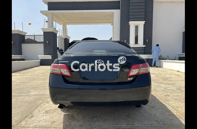 2009 KEYLESS TOYOTA CAMRY XLE V6 for sale in Kaduna - thumbnail 5