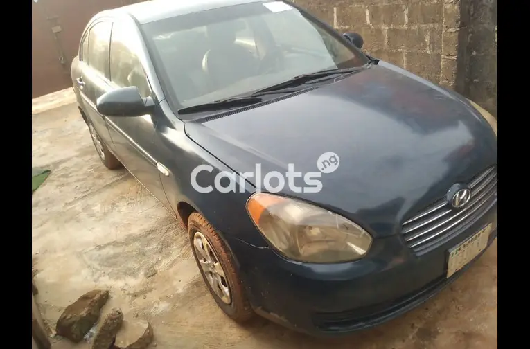 Clean Registered 2008 Hyundai Accent - 4/5