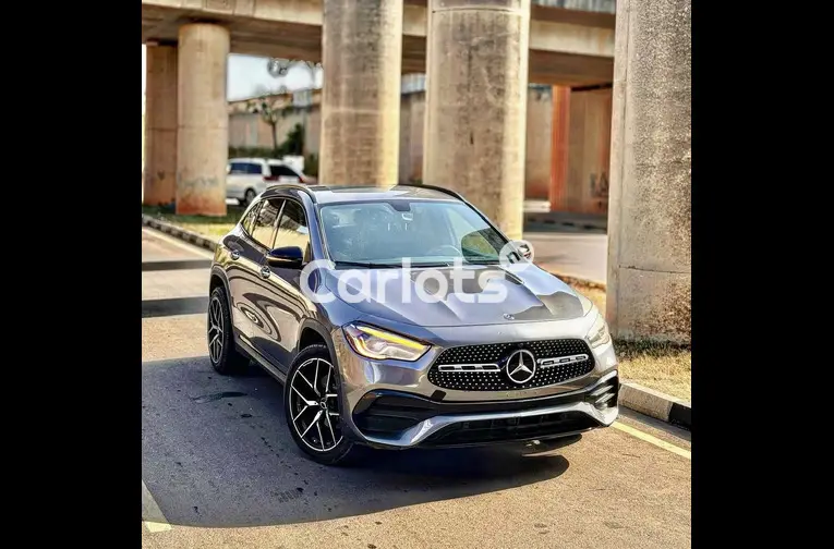 2021 MERCEDES BENZ GLA250 - 1/5