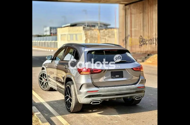 2021 MERCEDES BENZ GLA250 - 5/5