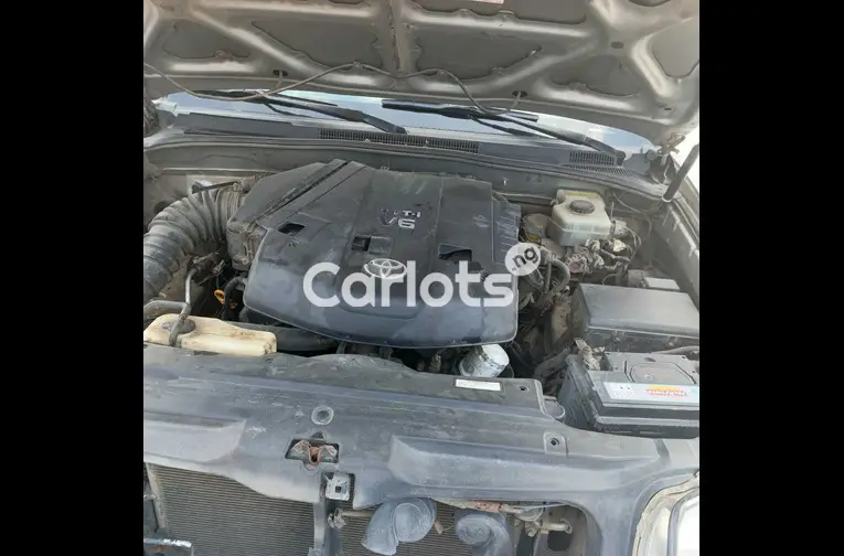 2004 Toyota 4runner V6 - 3/4