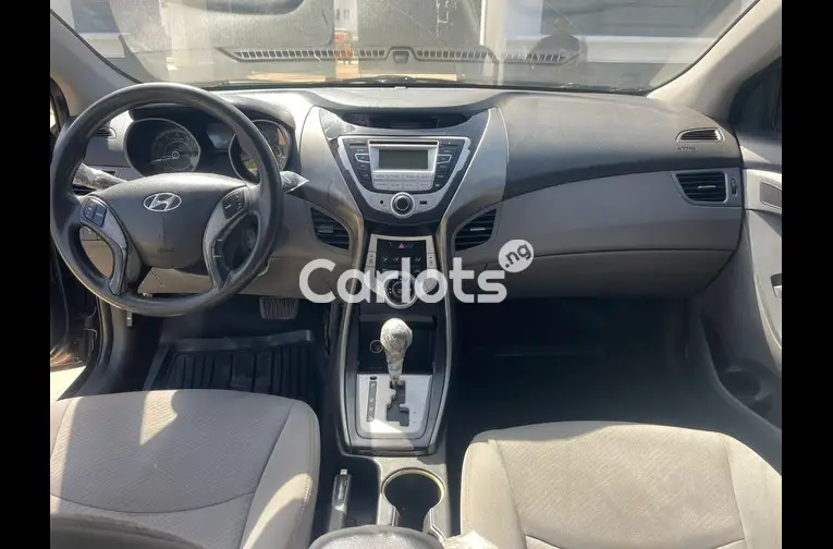 SUPER CLEAN 2013 HYUNDAI ELANTRA for sale in Kaduna - photo 2 of 5