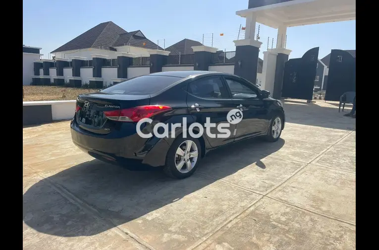 SUPER CLEAN 2013 HYUNDAI ELANTRA for sale in Kaduna - thumbnail 5
