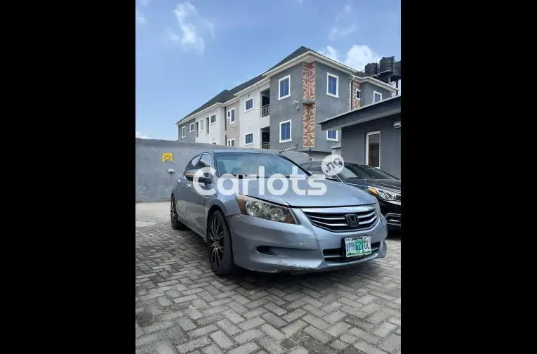 2011 Honda Accord V6 Premium - 1/5