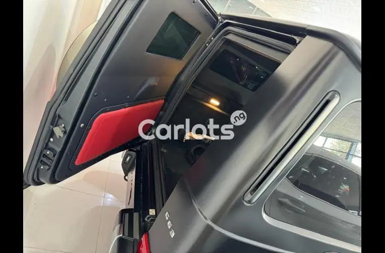 2021 Mercedes-Benz G63 Bullet proof G wagon - 2/5