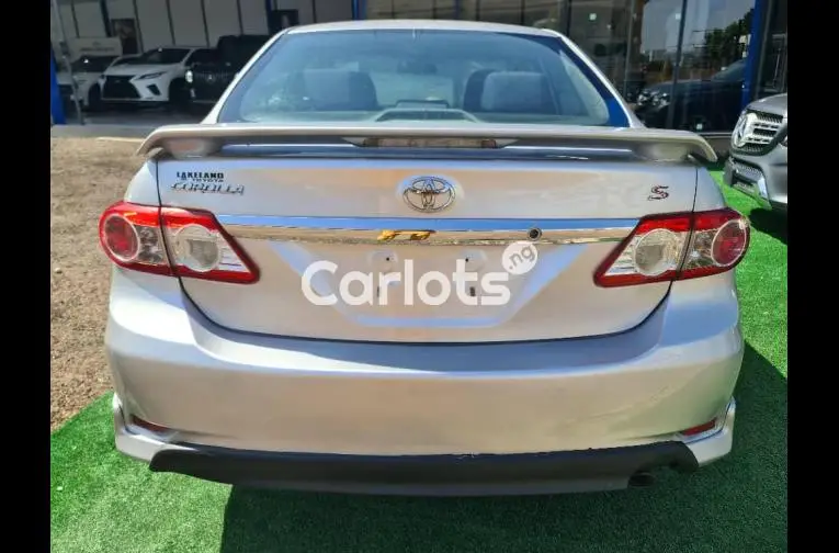 Super clean 2013 Toyota Corolla nigeria used for sale in Abuja, FCT - photo 5 of 5