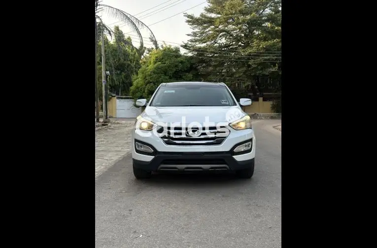 FOREIGN USED 2013 HYUNDAI SANTAFE for sale in Kaduna, Kaduna - photo 1 of 5