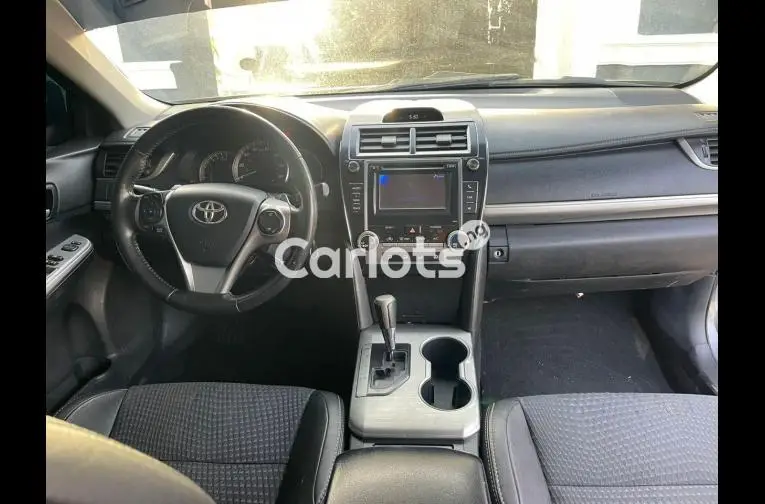 SUPER CLEAN 2013 TOYOTA CAMRY SE for sale in Kaduna, Kaduna - photo 3 of 5