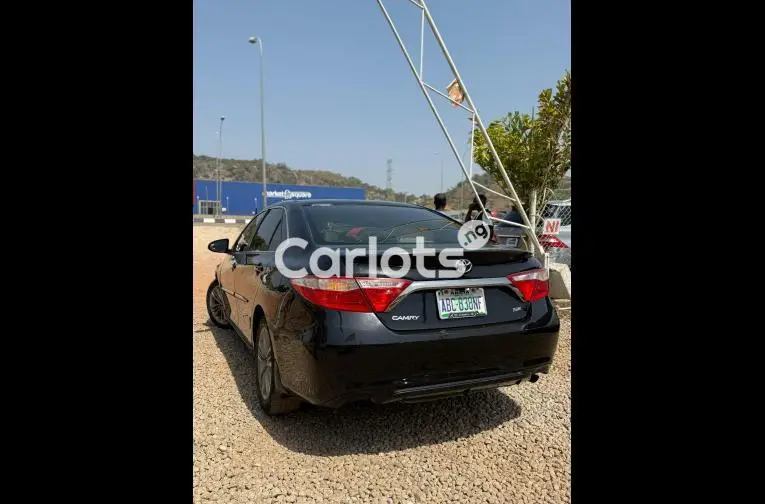 Pre-owned 2016 Toyota Camry Sport - 5/5