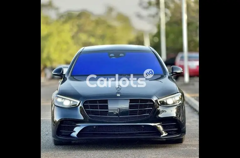 2021 MERCEDES BENZ S580 BLACK EDITION - 2/5