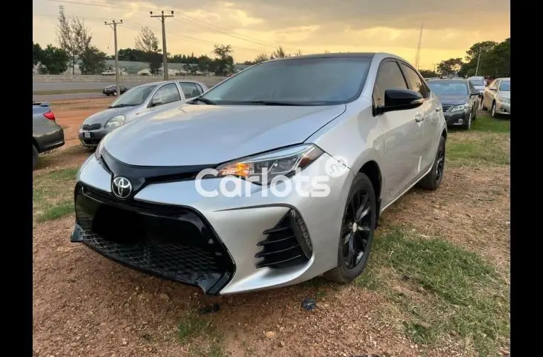 2018 UPGRADED TOYOTA COROLLA SE - 1/5