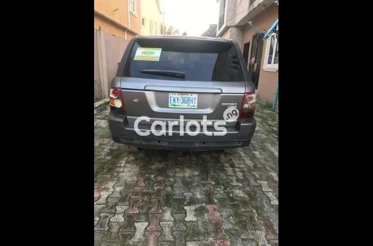 Clean Registered 2008 Range Rover Sports HSE for sale in Ajah, Lagos - photo 5 of 5