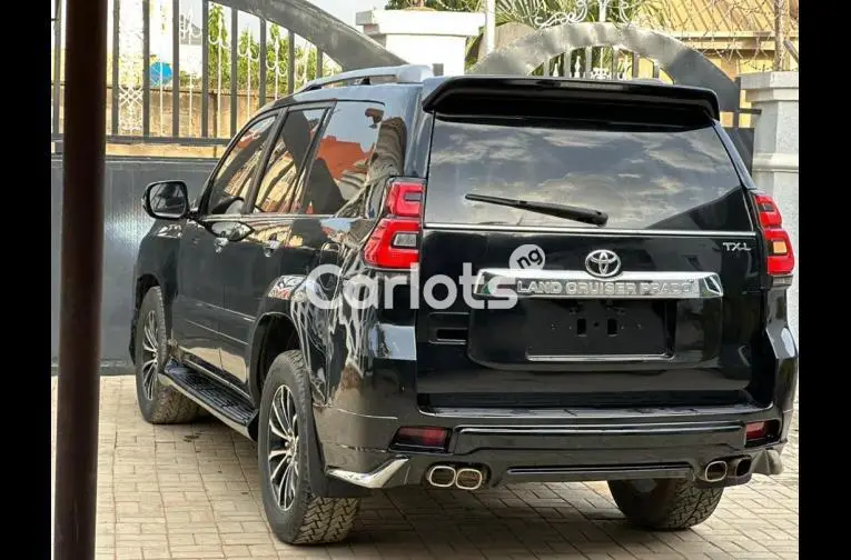 2022 UPGRADED TOYOTA LAND CRUISER PRADO - 4/5