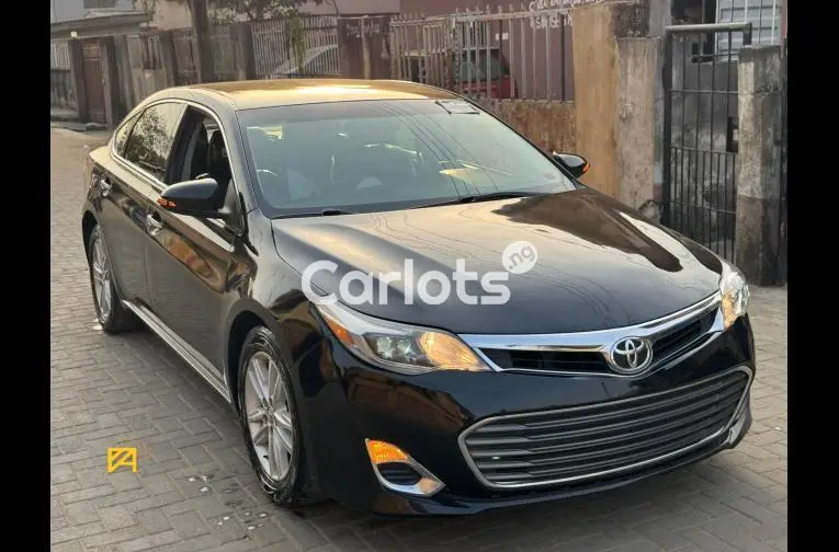 2013 Toyota Avalon XLE Premium - 1/5