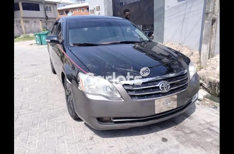 Clean Registered 2007 Toyota Avalon XLS - 1/5