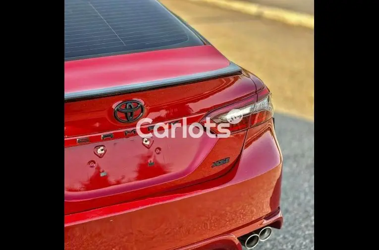 FOREIGN USED 2022 TOYOTA CAMRY XSE - 5/5