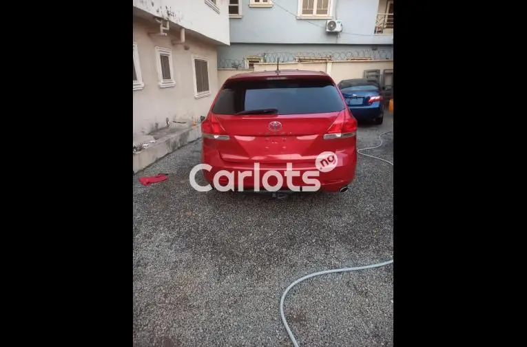 Pre-Owned 2011 Toyota VENZA AWD V6 for sale in Lagos, Lagos - photo 5 of 5