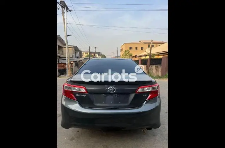 Registered but barely driven 2013 Toyota Camry SE - 5/5