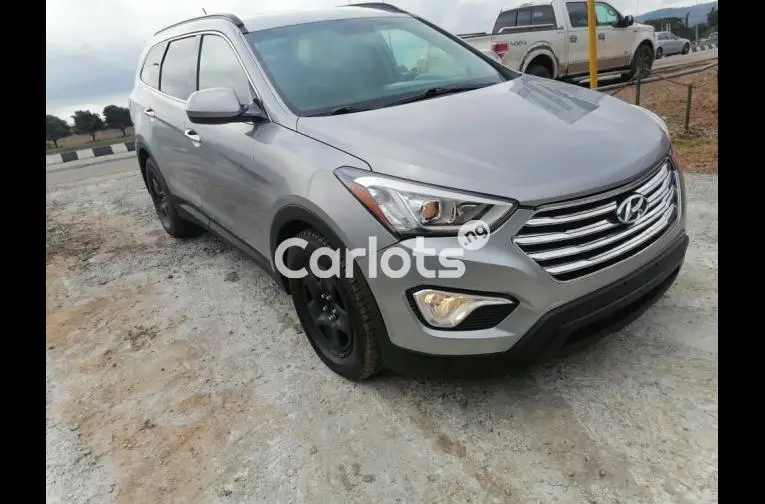 DISTRESS SALE FOREIGN USED 2015 HYUNDAI SANTAFE - 2/5