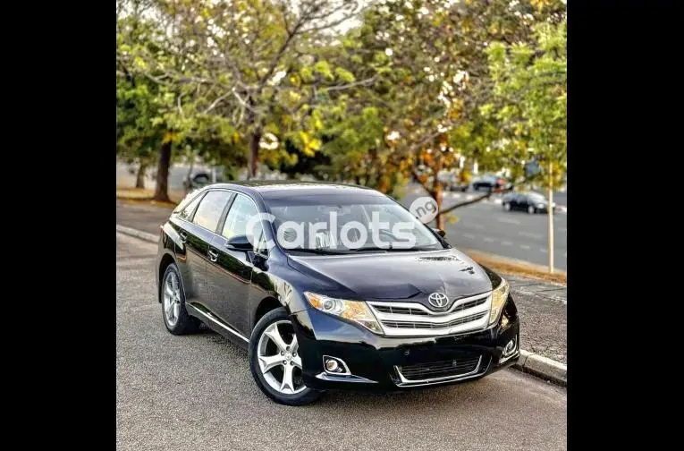 FOREIGN USED 2017 TOYOTA VENZA - 1/5