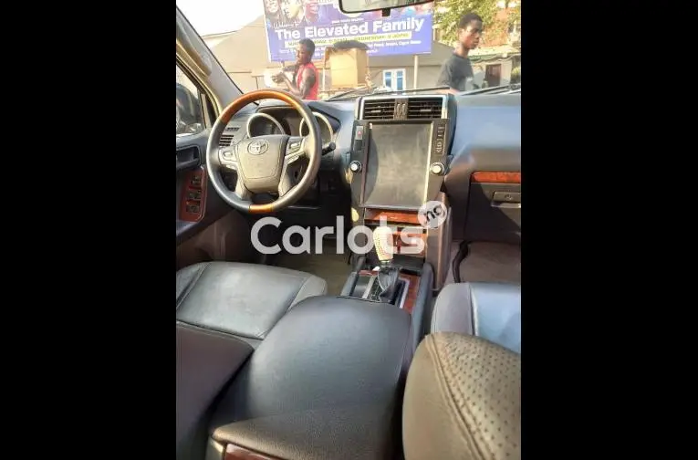 Bought Brand New 2011 Upgraded To 2022 Toyota LandCruiser Prado TX-L for sale in Lagos - photo 2 of 5