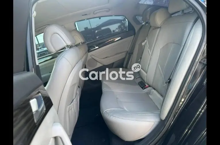 2016 Hyundai Sonata Limited foreign for sale in Abuja, FCT - thumbnail 2