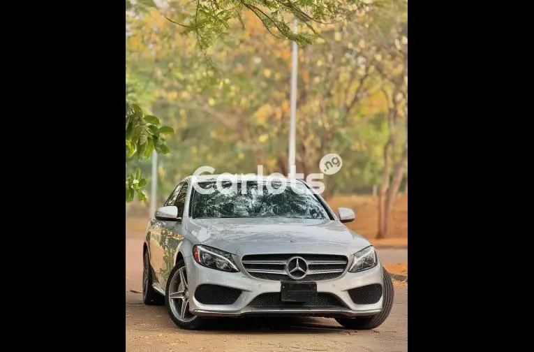 FOREIGN USED 2016 MERCEDES BENZ C400 - 1/5