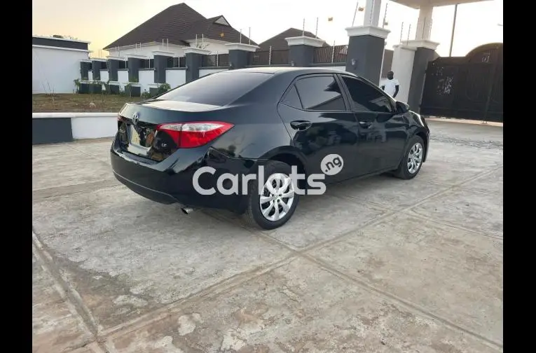 SUPER CLEAN 2015 TOYOTA COROLLA LE for sale in Kaduna, Kaduna - photo 5 of 5