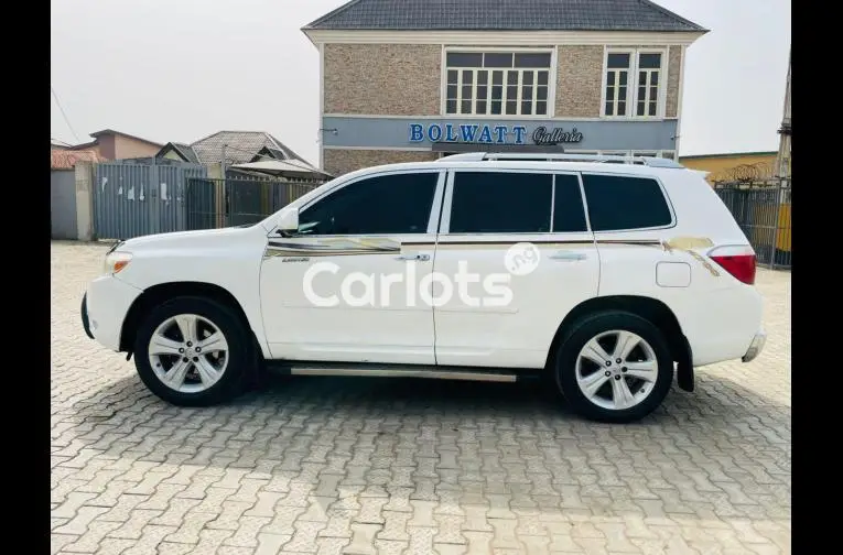 2010 TOYOTA HIGHLANDER LIMITED EDITION