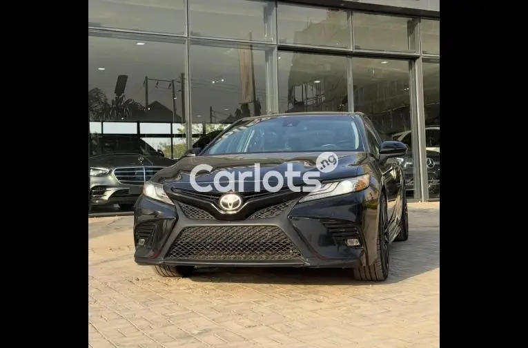 2018 TOYOTA CAMRY TRD KITTED - 1/5