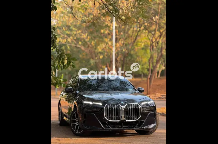 FOREIGN USED 2023 BMW 7 SERIES - 1/5