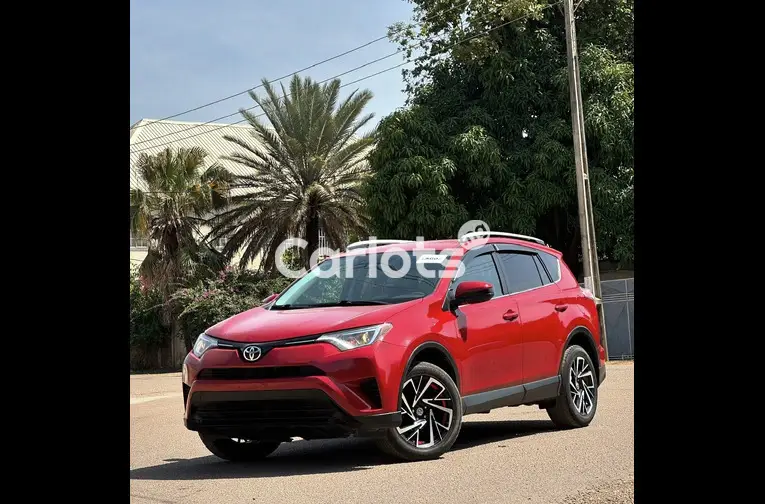 FOREIGN USED 2017 TOYOTA RAV4 LE for sale in Kaduna, Kaduna - photo 1 of 5