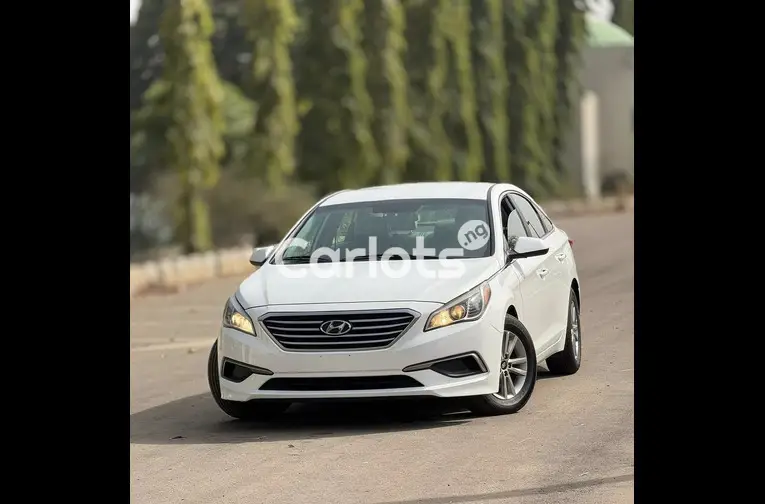 FOREIGN USED 2015 HYUNDAI SONATA - 1/5