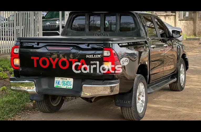 Toyota Hilux 2022, automatic transmission for sale in Abuja, FCT - photo 5 of 5