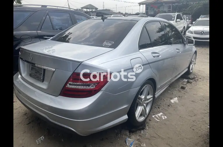 Foreign Used Mercedes Benz C250 - 5/5