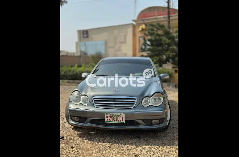 FOREIGN USED FIRST BODY 2007 MERCEDES BENZ C230 for sale in Kaduna