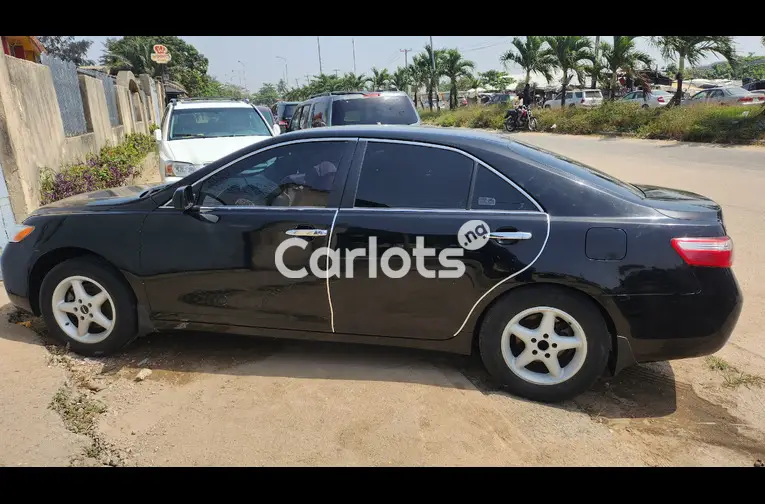 Foreign used 2009 Toyota Camry